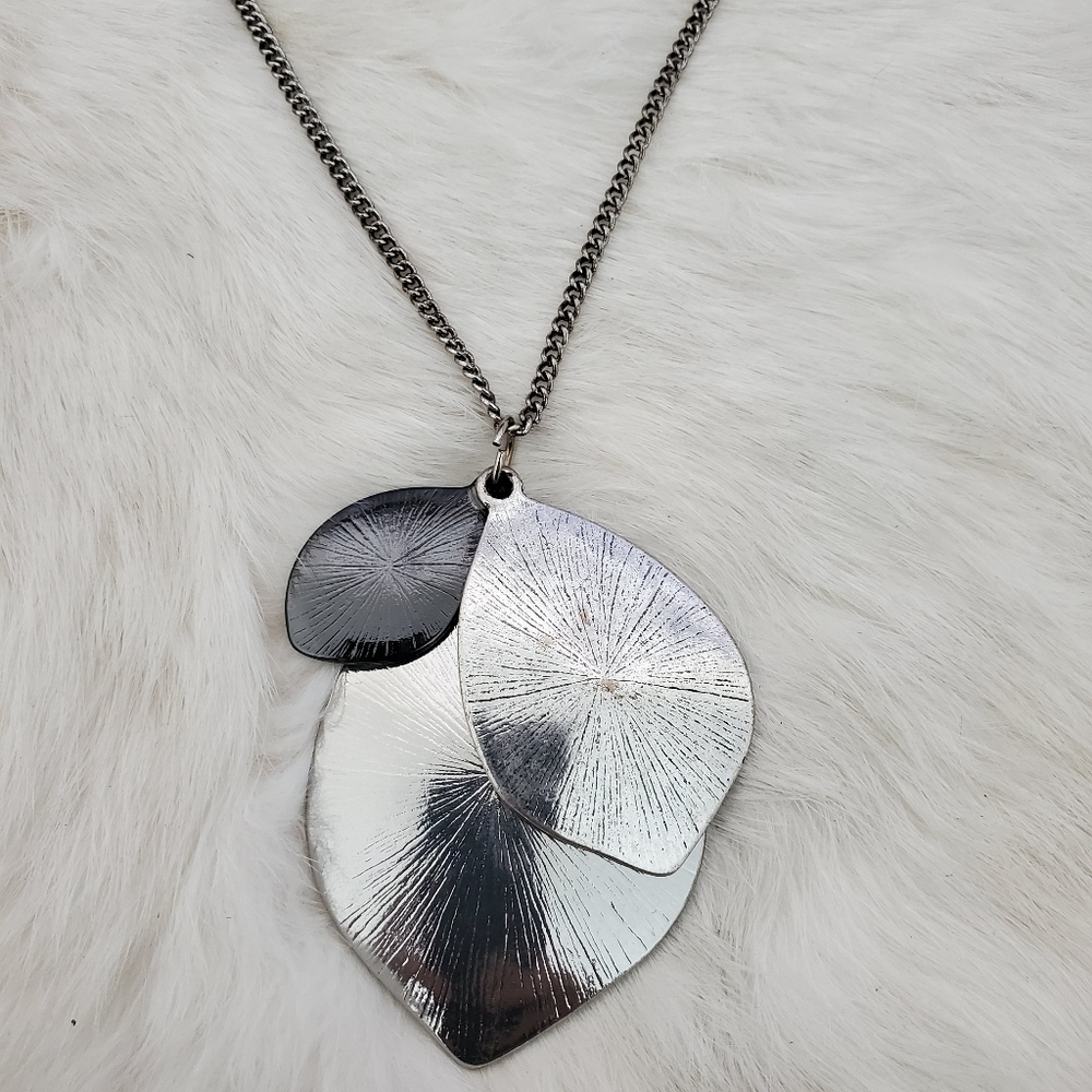 Silver necklace
